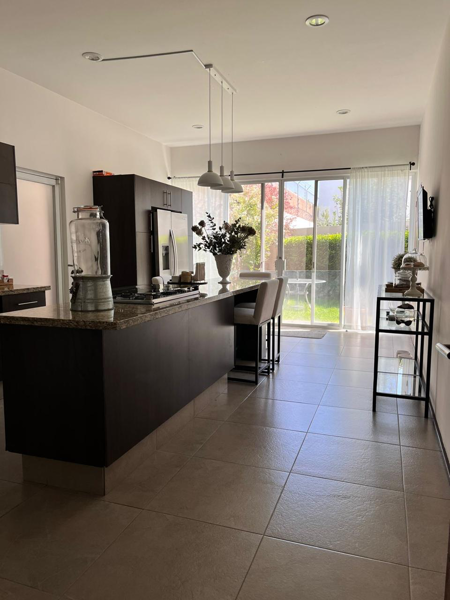 Casa en venta en Las Compuertas del Campestre, Celaya — foto 3 de 11