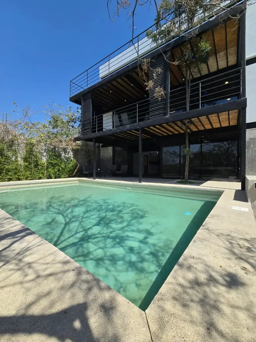 Casa en venta en Burgos, Temixco — foto 1 de 32