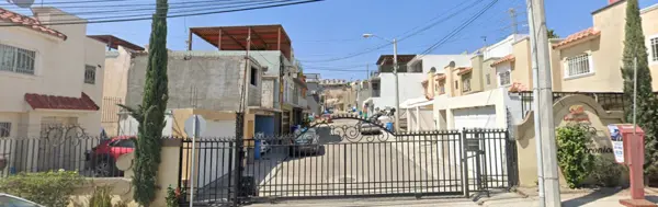 Casa en venta en Hacienda Casa Grande, Tijuana — foto 2 de 4