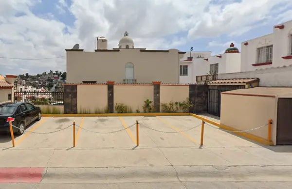Casa en venta en Jardines de Agua Caliente, Tijuana — foto 3 de 5