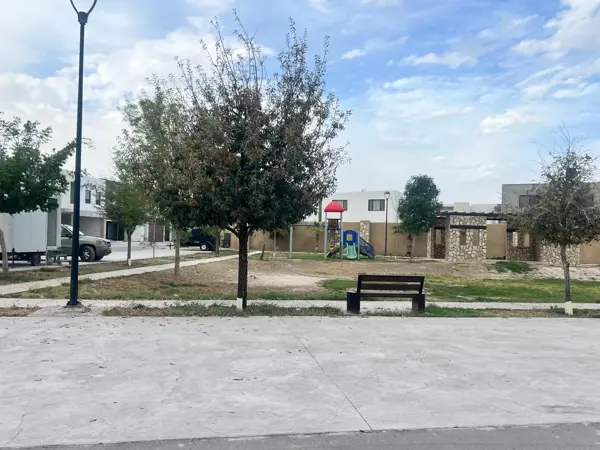 Terreno en venta en Los Viñedos, Torreón — foto 2 de 7
