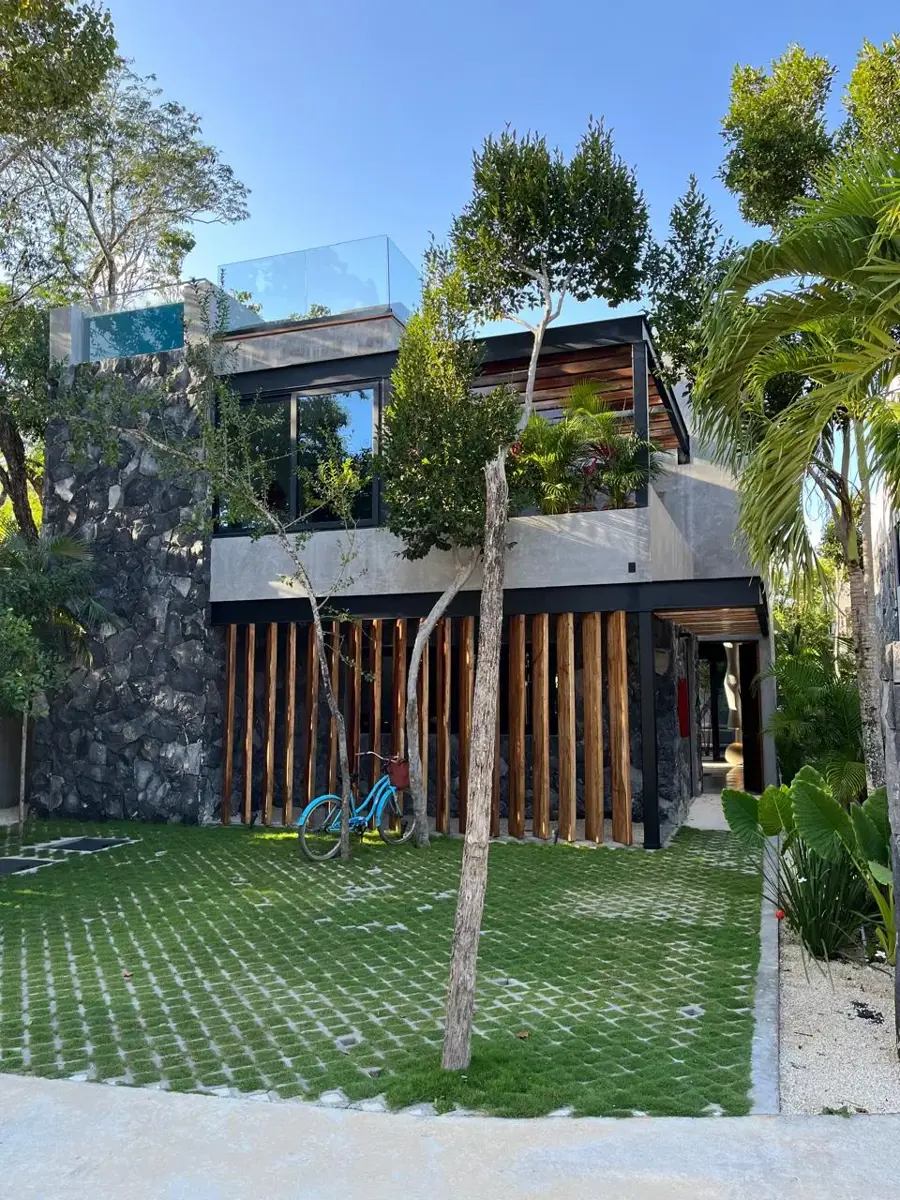 Casa en venta en Aldea Zama, Tulum — foto 1 de 54