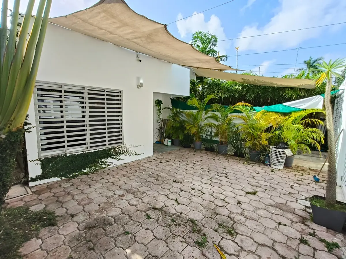 Casa en venta en Supermanzana 25, Benito Juárez — foto 1 de 11