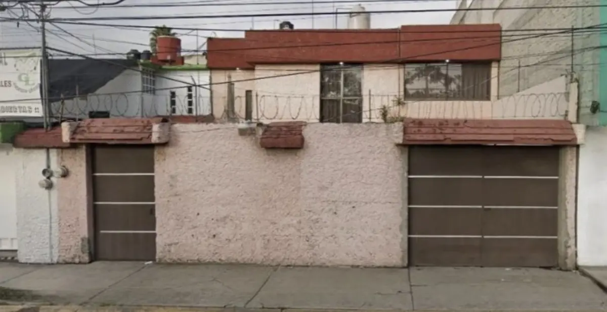 Casa en venta en Bosques de Viena, Nezahualcóyotl — foto 1 de 11