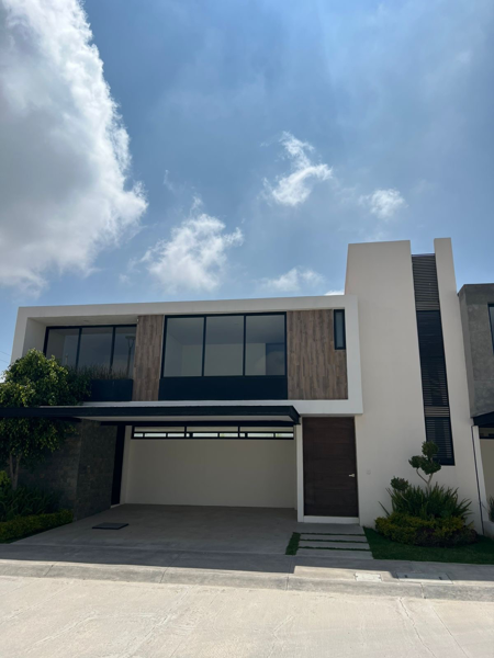 CASA NUEVA EN VENTA EN MIRALTA