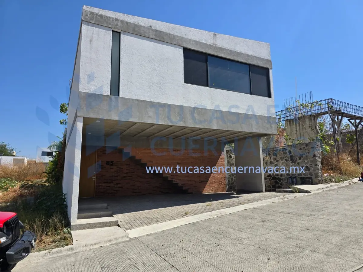 Casa en venta en Club de Golf Santa Fe, Xochitepec — foto 1 de 25