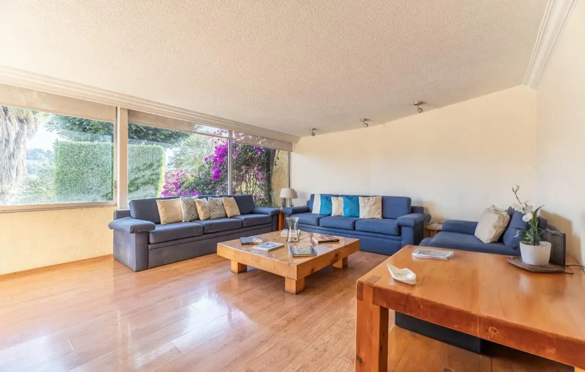 Casa en venta en Lomas de Tecamachalco, Naucalpan de Juárez — foto 1 de 23
