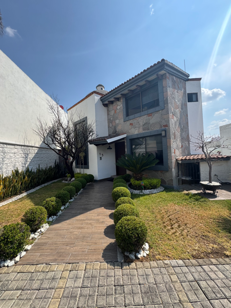 Casa en venta en Lomas de Angelópolis, San Andrés Cholula — foto 3 de 52