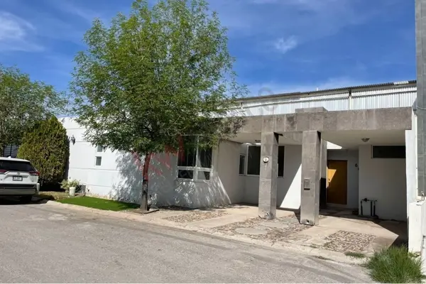 Casa en venta en Santa Bárbara, Torreón — foto 2 de 16