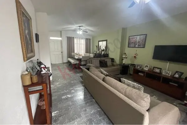 Casa en venta en Gomez Palacio Centro, Gómez Palacio — foto 3 de 15