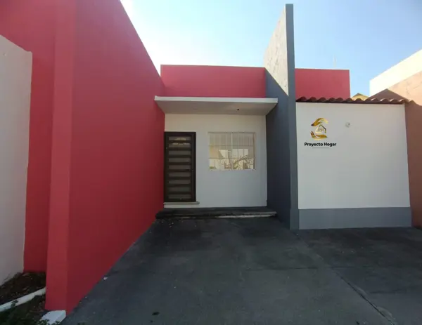 CASA EN VENTA EN CUAUHTEMOC, COLIMA