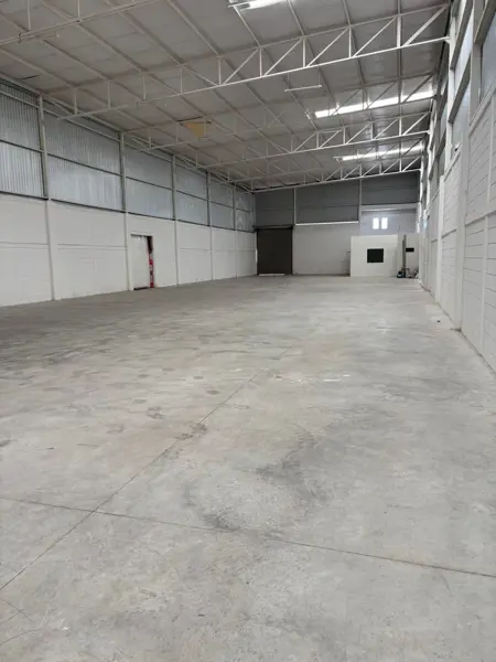 Bodega en renta en Los Álamos, Gómez Palacio — foto 2 de 8