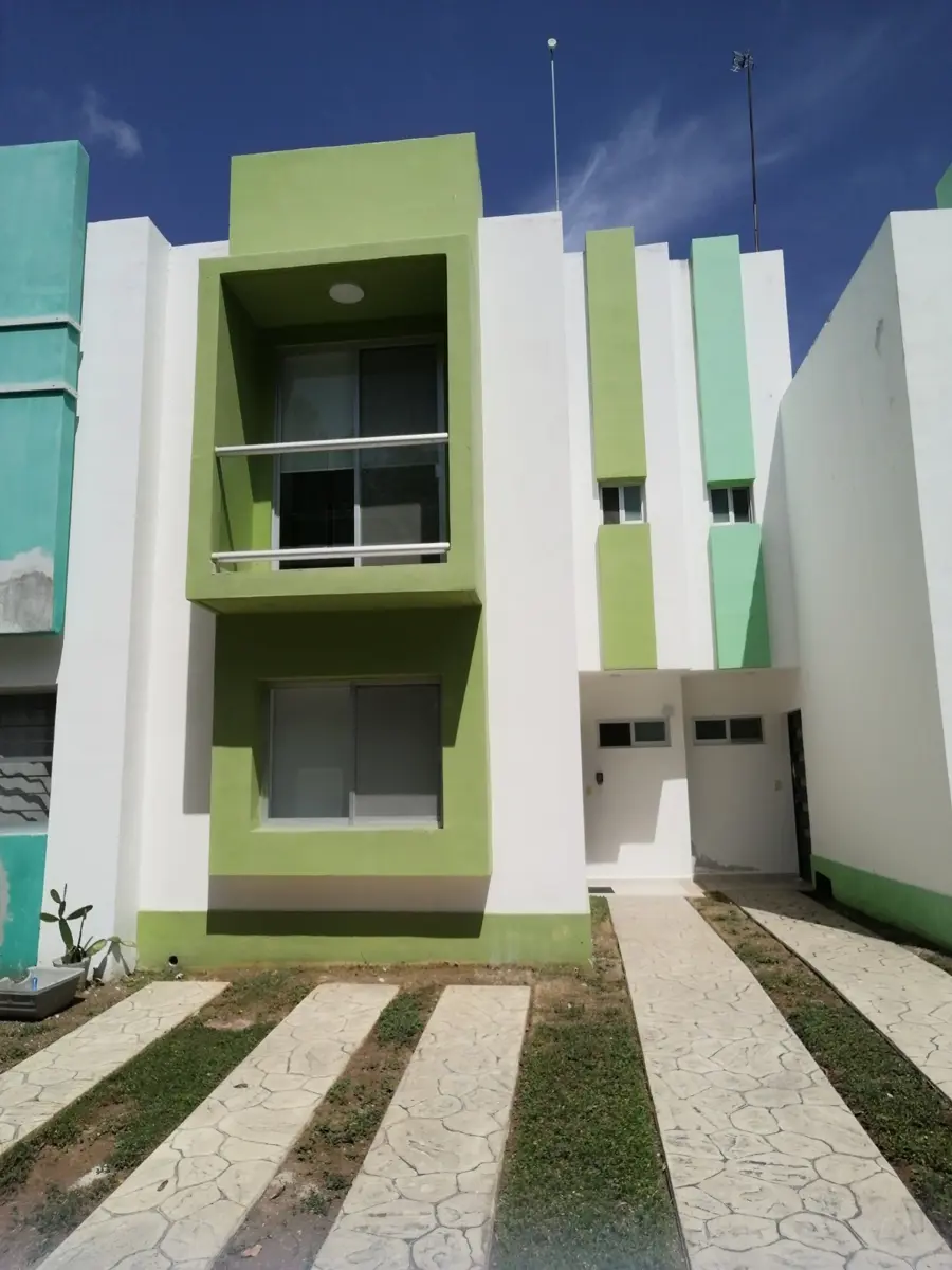 Casa en renta en Puerto Morelos, Puerto Morelos — foto 1 de 16