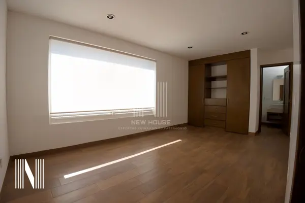 Casa en venta en Cañada del Refugio, León — foto 2 de 47