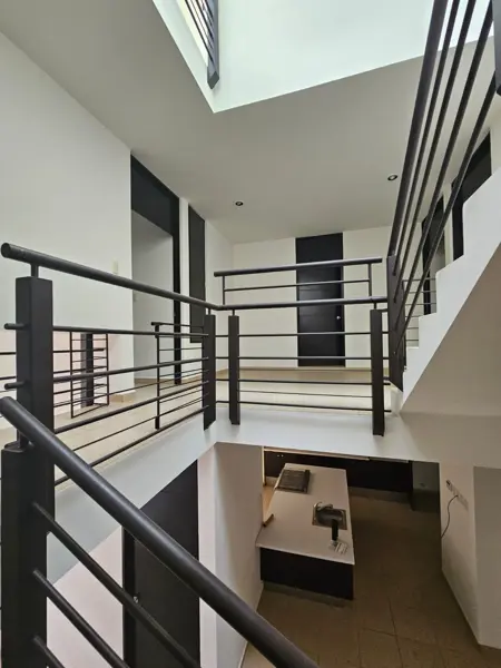 Casa en venta en Jardines de Santa Fe, León — foto 2 de 8