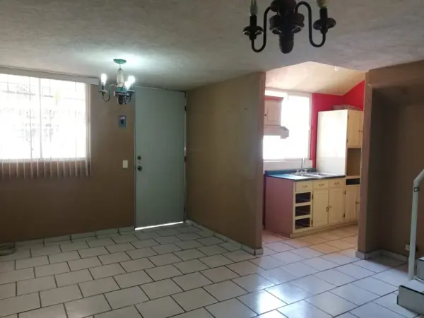 Casa en venta en San Jose del Valle, Tlajomulco de Zúñiga — foto 2 de 19