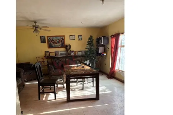 Casa en venta en Valle del Guadiana, Gómez Palacio — foto 2 de 42