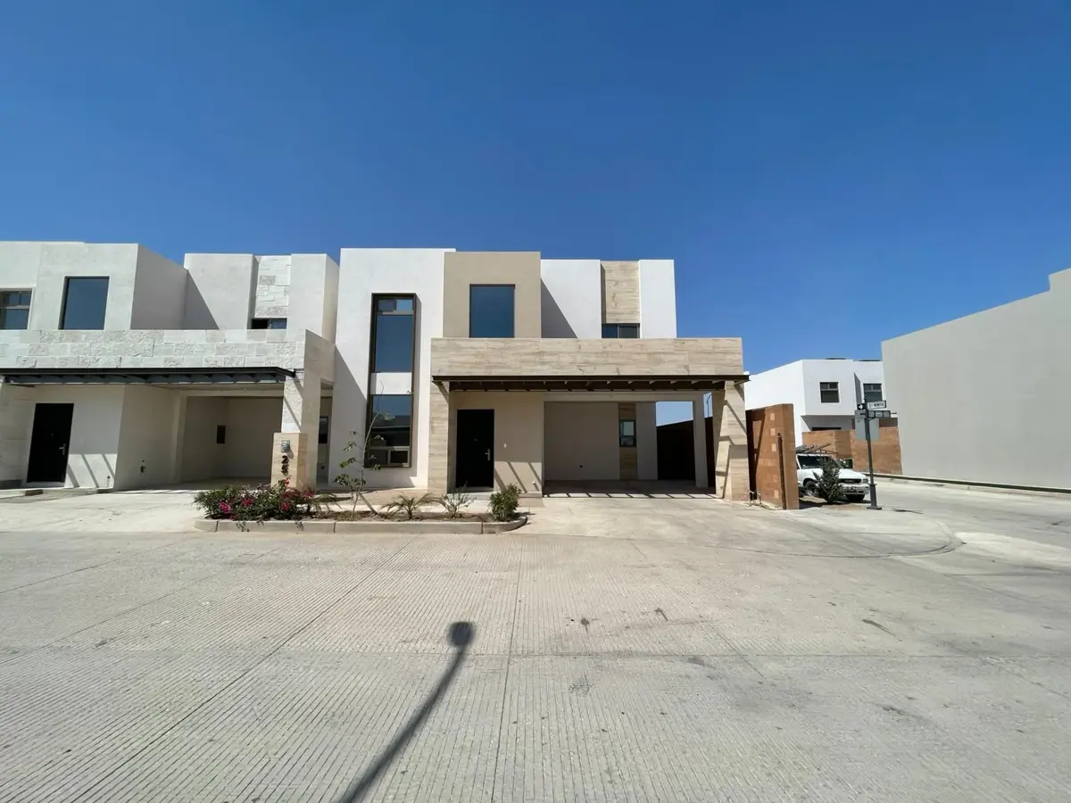 Casa en venta en Basalto, Hermosillo — foto 1 de 16