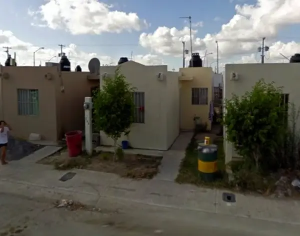 Casa en venta en Rincón de las Palmas, Reynosa — foto 2 de 14