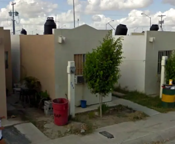 Casa en venta en Rincón de las Palmas, Reynosa — foto 3 de 14