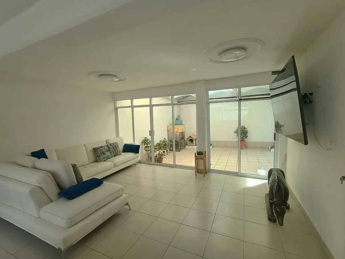 Casa en venta en Parque Residencial Coacalco 2a Sección, Coacalco de Berriozábal — foto 1 de 21