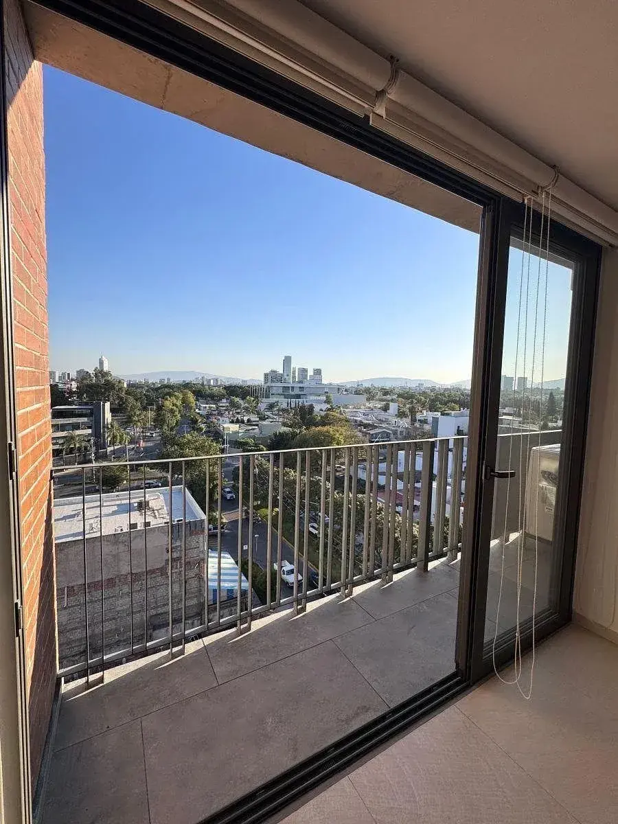 Departamento en renta en Monraz, Guadalajara — foto 1 de 4