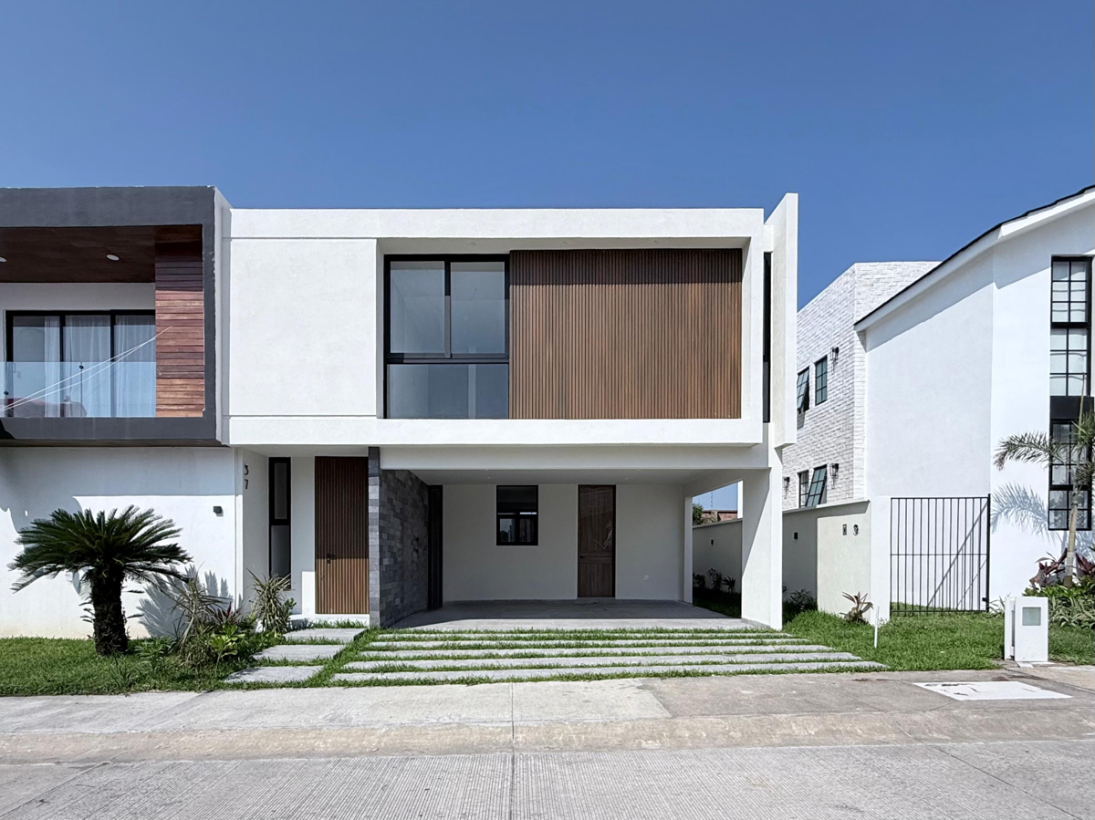 Casa en venta en Punta Tiburón, Residencial, Marina y Golf, Alvarado — foto 1 de 14