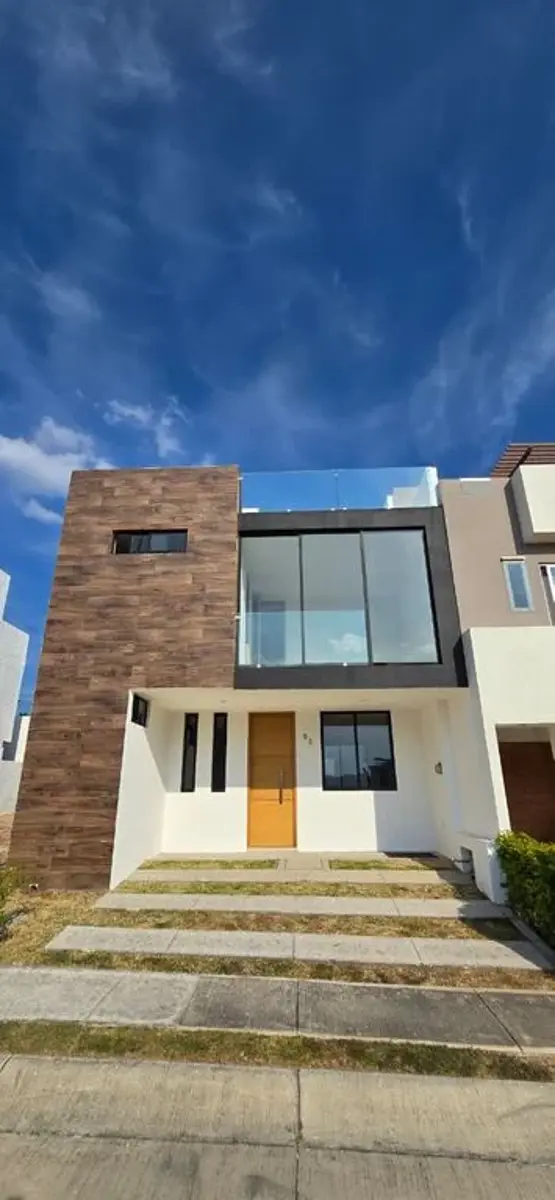 Casa en venta en Capital Norte, Zapopan — foto 1 de 11
