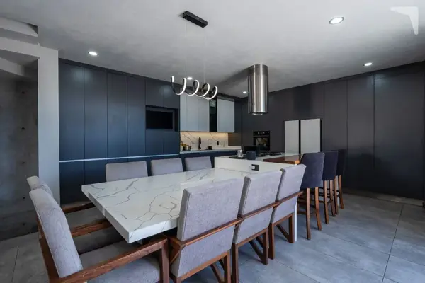 Casa en venta en Capital Norte, Zapopan — foto 2 de 37