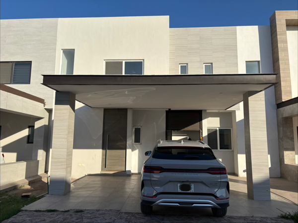 Nueva Casa en Venta , Altozano.