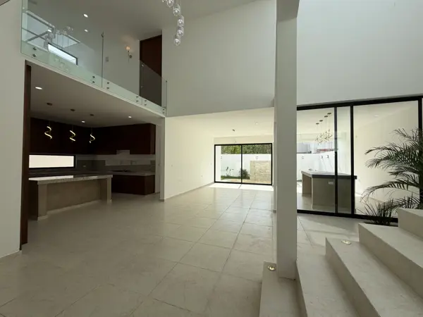 Casa en venta en Temozon Norte, Mérida — foto 2 de 15