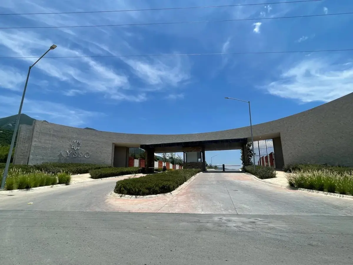 Terreno en venta en Yerbaniz, Santiago — foto 1 de 7