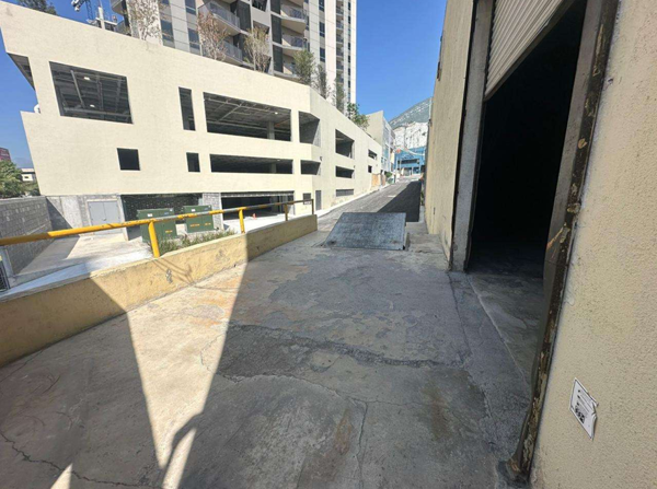 Bodega en Renta en Colinas de San Jeronimo, Monterrey, Nuevo León 3
