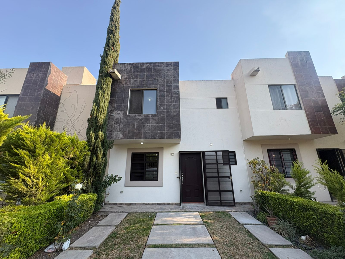 Casa en venta en Rincones del Marques, El Marqués — foto 1 de 15