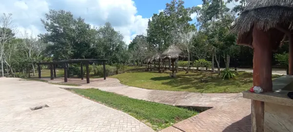 Terreno en venta en Leona Vicario, Puerto Morelos — foto 3 de 17
