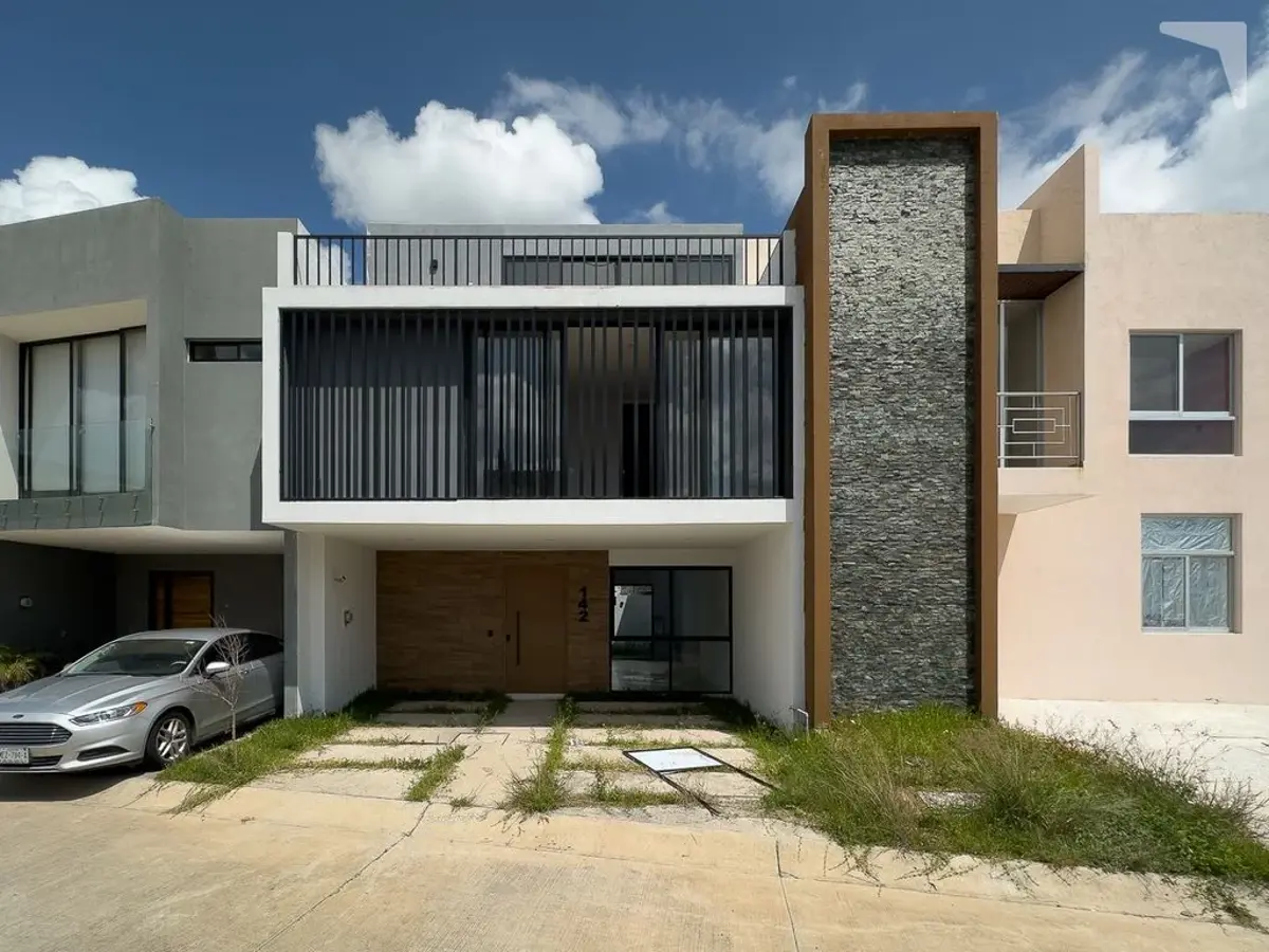 Casa en venta en Capital Norte, Zapopan — foto 1 de 21