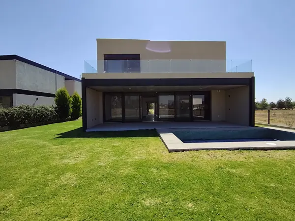 CASA EN VENTA VIÑEDOS DEL POLO CASA EN VENTA VIÑEDOS DEL POLO