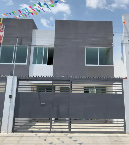 Casa Nueva Loma Bella