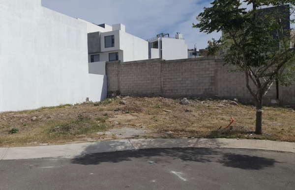 Terreno en venta en El Condado, Corregidora — foto 2 de 3