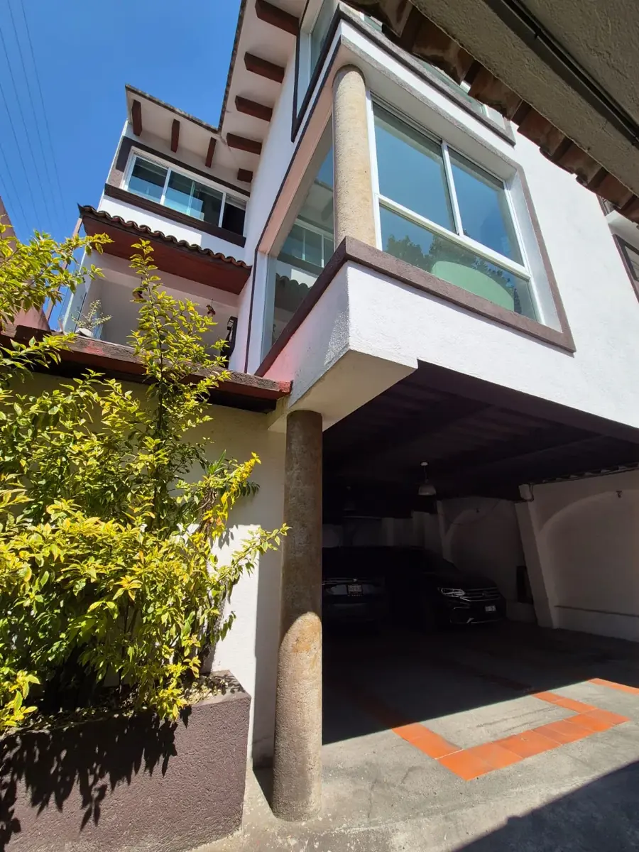 Casa en venta en Ejidos de San Pedro Mártir, Tlalpan — foto 1 de 26