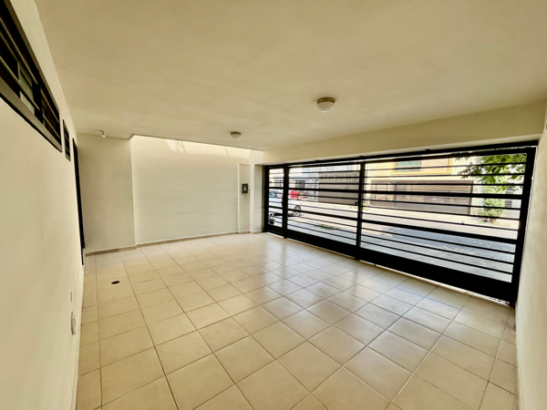 Casa en venta en Galerías del Camino Real Segundo Sector, Guadalupe — foto 3 de 26