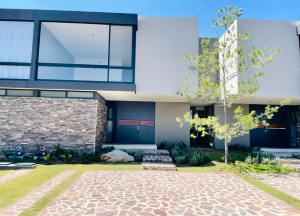 HERMOSA CASA EN VENTA EN LA CAMPIÑA DEL BOSQUE | MODELO VILLA PRADA | VISTA AL CAMPO DE GOLF | TERRE