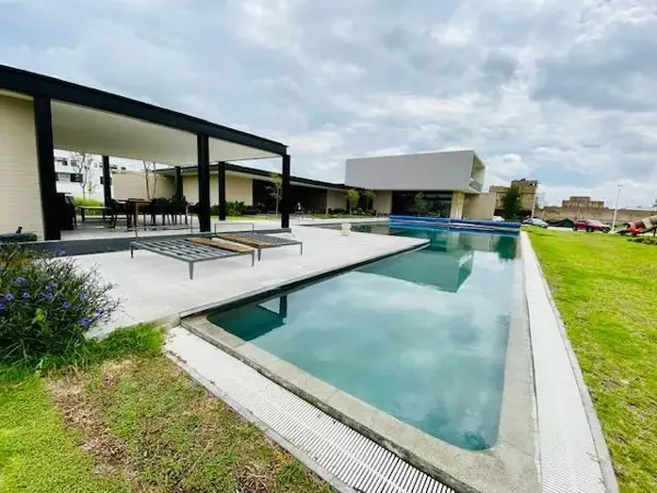 Casa en venta en Solares, Zapopan — foto 2 de 11