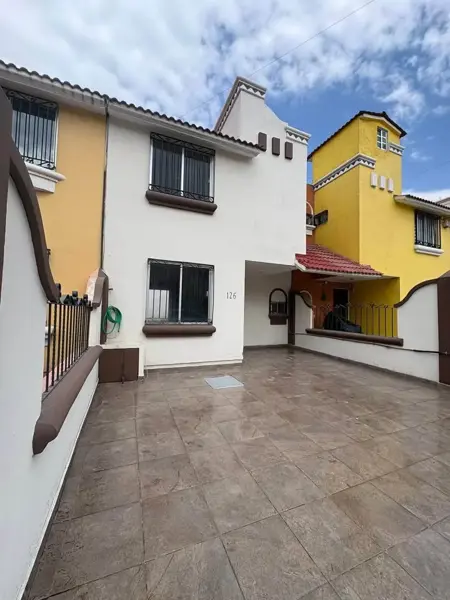CASA EN VENTA EN JARDINES DE TULTITLÁN, TULTITLÁN, EDOMEX