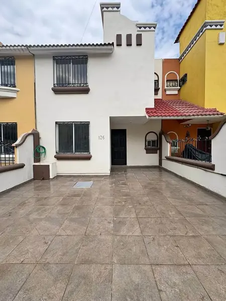 Casa en venta en Fuentes del Valle, Tultitlán — foto 2 de 11