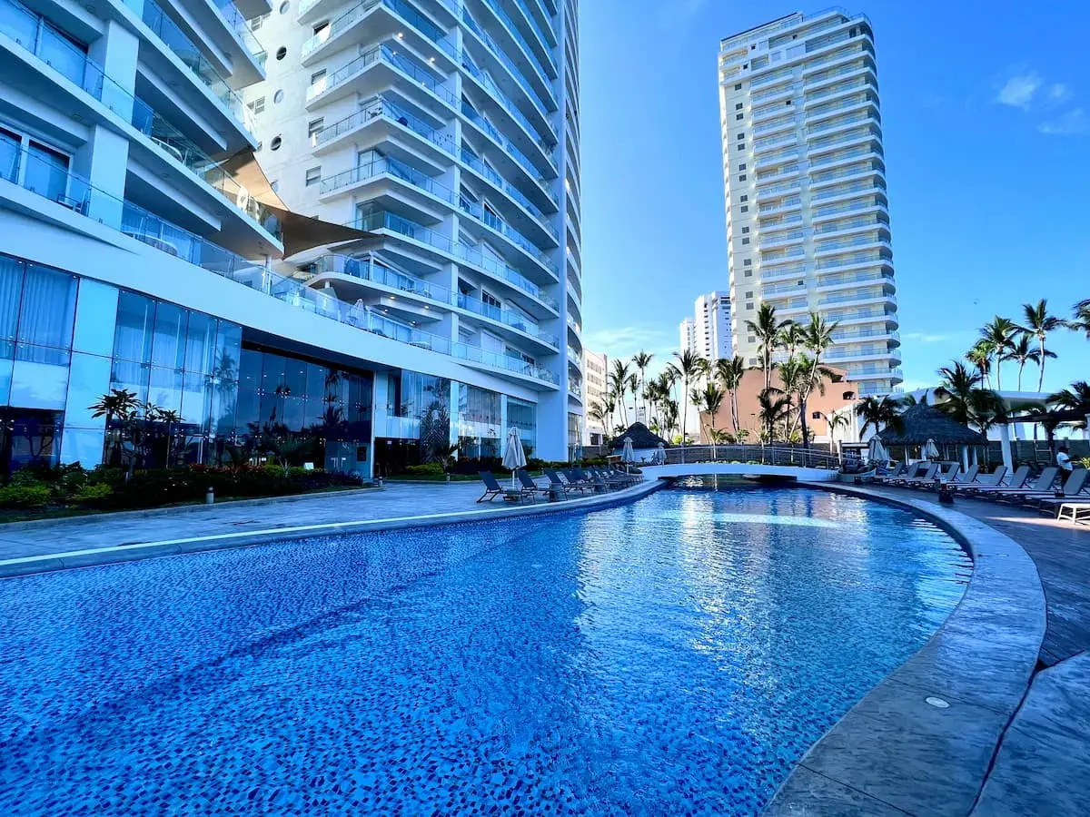 Departamento en renta en Zona Dorada, Mazatlán — foto 1 de 31