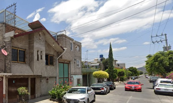Casa en venta en Benito Juárez (La Aurora), Nezahualcóyotl — foto 3 de 12