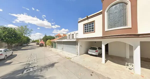 Casa en venta en Residencial la Hacienda, Torreón — foto 3 de 12