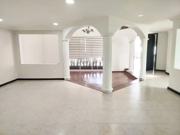 Casa en renta en Lomas de Angelópolis, San Andrés Cholula — foto 2 de 57