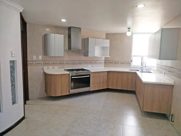 Casa en renta en Lomas de Angelópolis, San Andrés Cholula — foto 3 de 57